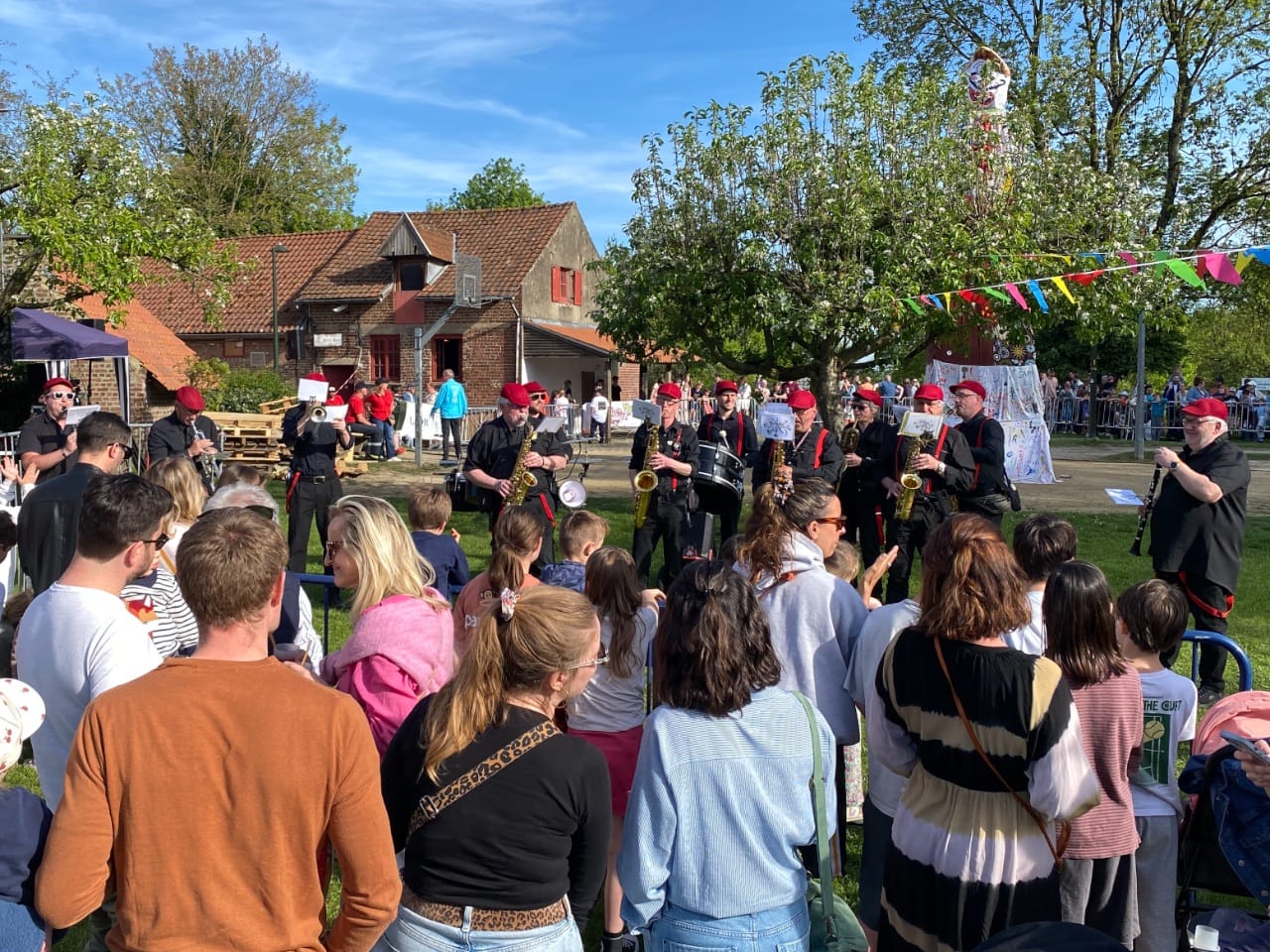 El Bandas Tico - Bonhomme Hiver 2026 - Linkebeek